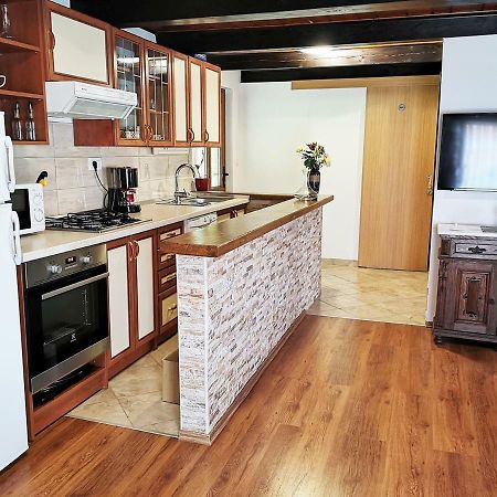 Appartement Kuca Za Odmor Pri Brozu à Kumrovec Extérieur photo