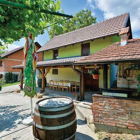 Appartement Kuca Za Odmor Pri Brozu à Kumrovec Extérieur photo